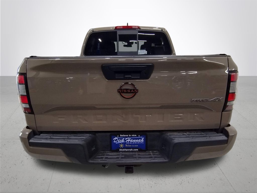 2022 Nissan Frontier PRO-4X