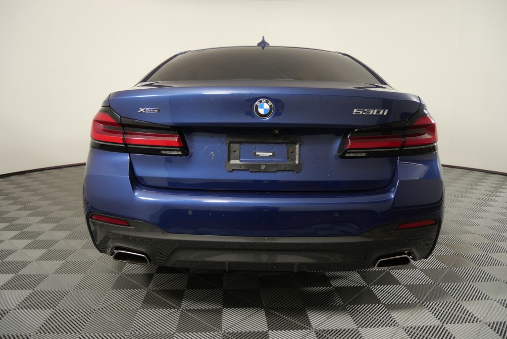 2022 BMW 5 Series 530i xDrive 4