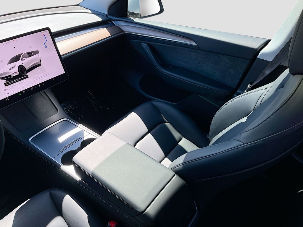 Used 2024 White Tesla Performance image 22