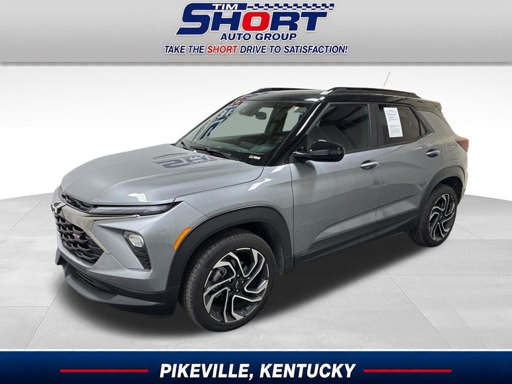 Sterling Gray Metallic 2026 Chevrolet Trailblazer SUV / Crossover Four-Wheel Drive 9-Speed Automatic