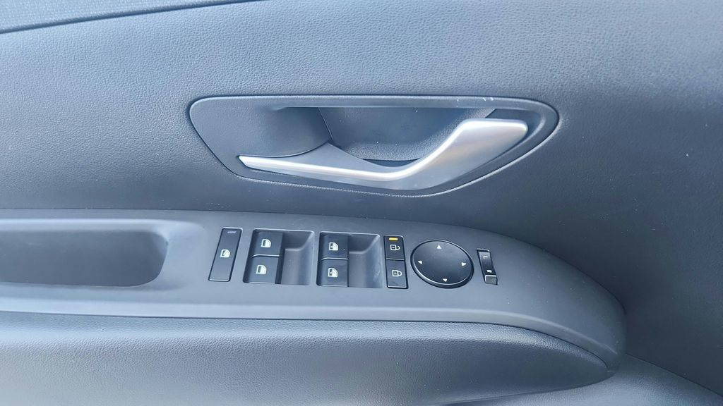 2025 Hyundai Tucson Hybrid