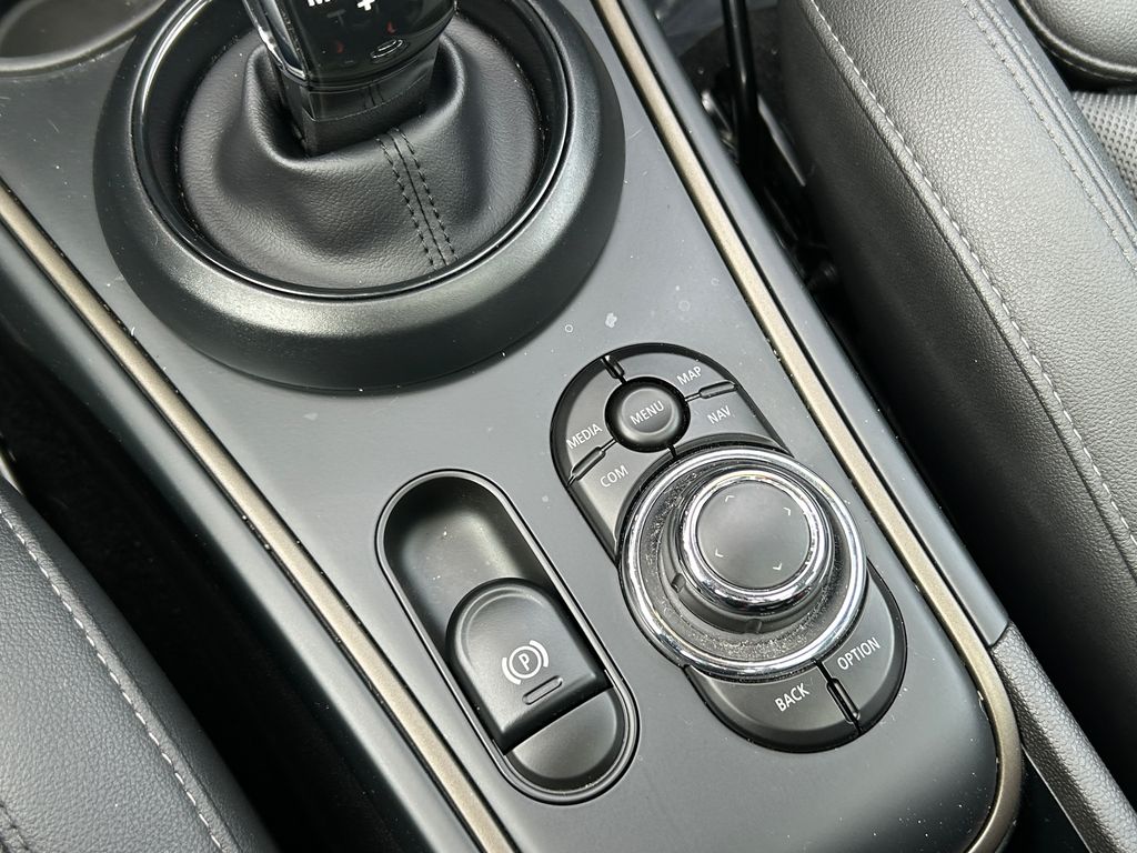Thumbnail: 2024 MINI Cooper Countryman - 28