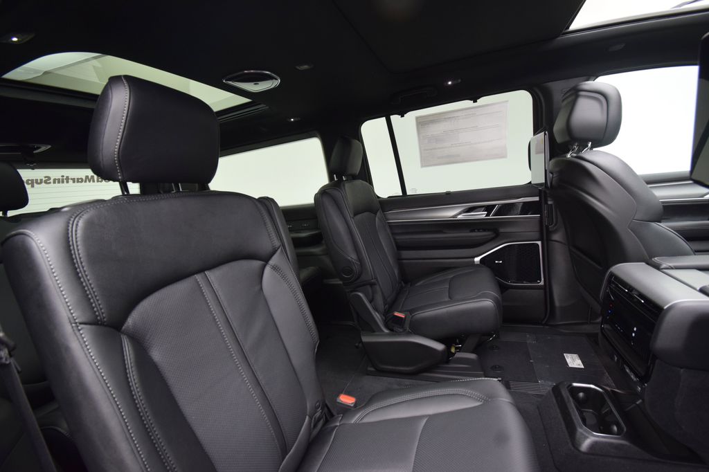 new 2026 Jeep Grand Wagoneer car, priced at $83,088