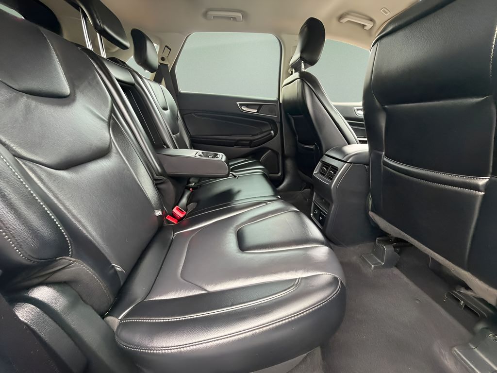 Used 2022 Ford Edge SUV