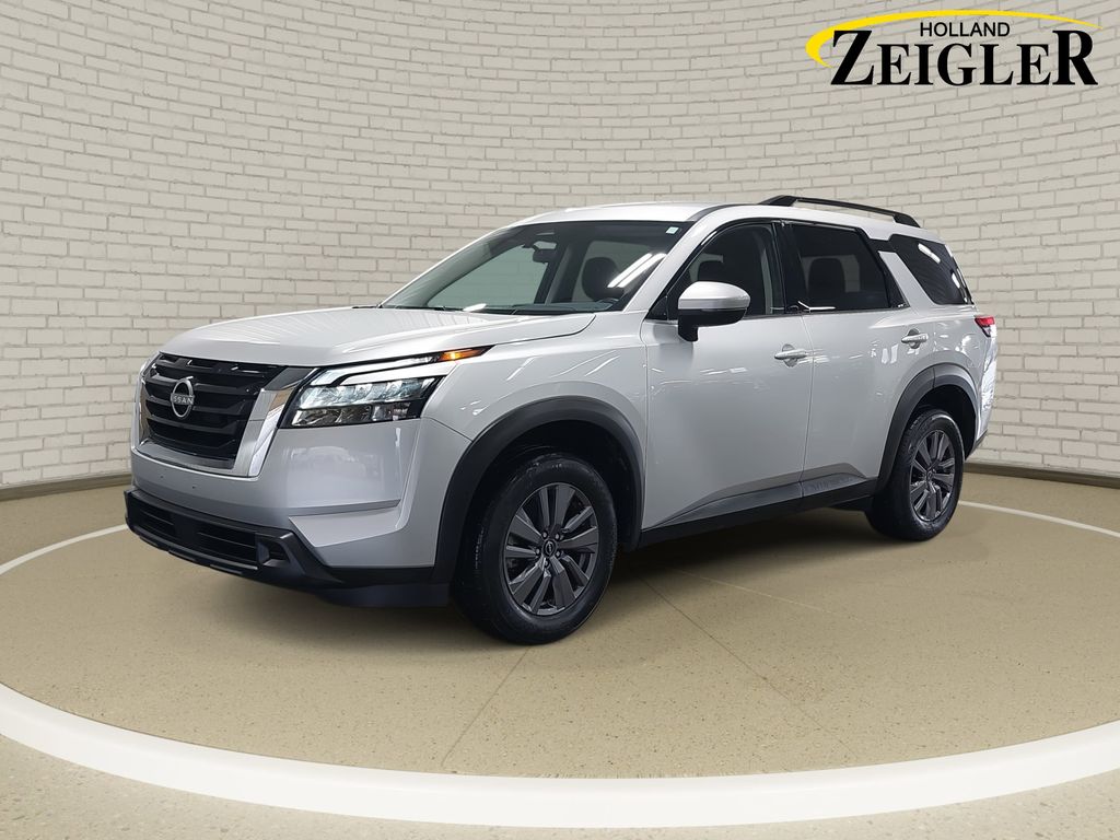 2025 Nissan Pathfinder SV 4WD