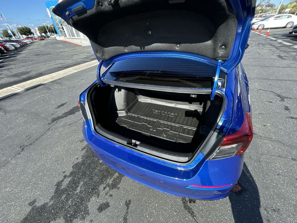 Thumbnail: 2023 Honda Civic - 24