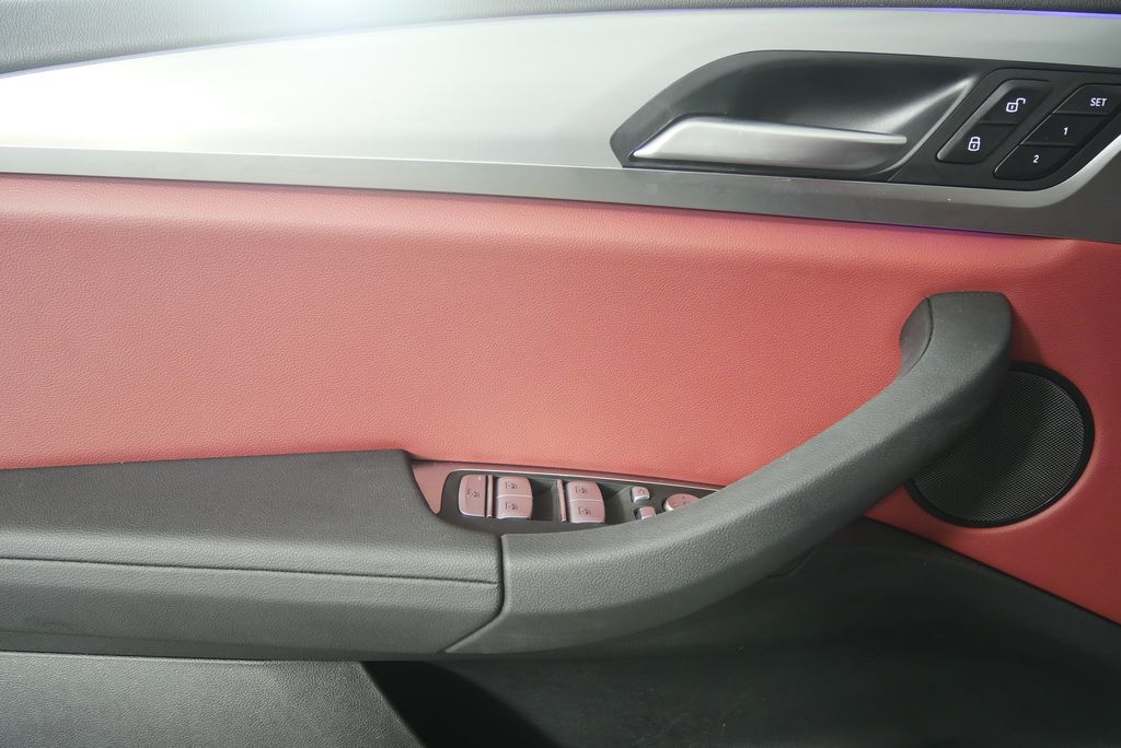 Thumbnail: 2023 BMW X3 - 9