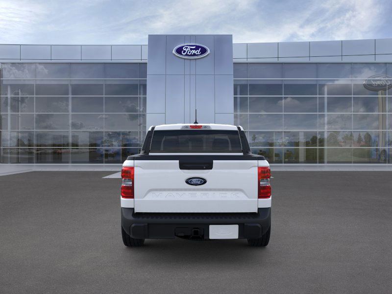 New 2025 White Ford XLT image 6