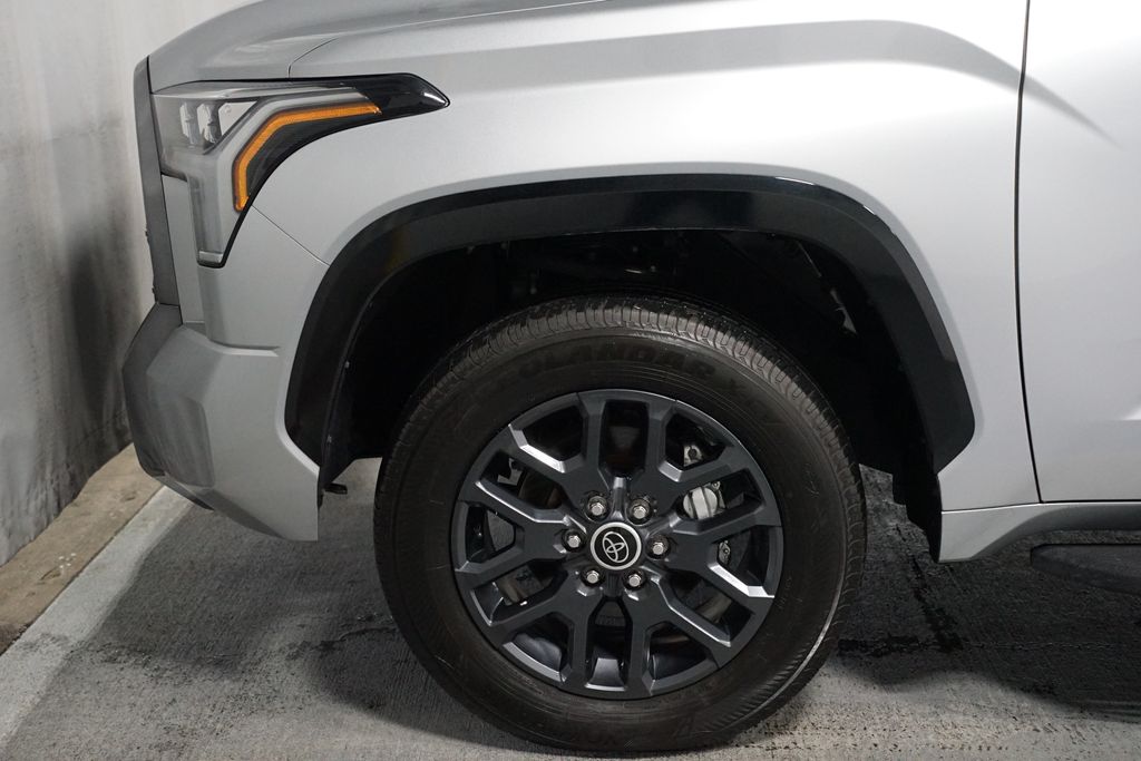 Thumbnail: 2023 Toyota Tundra - 5