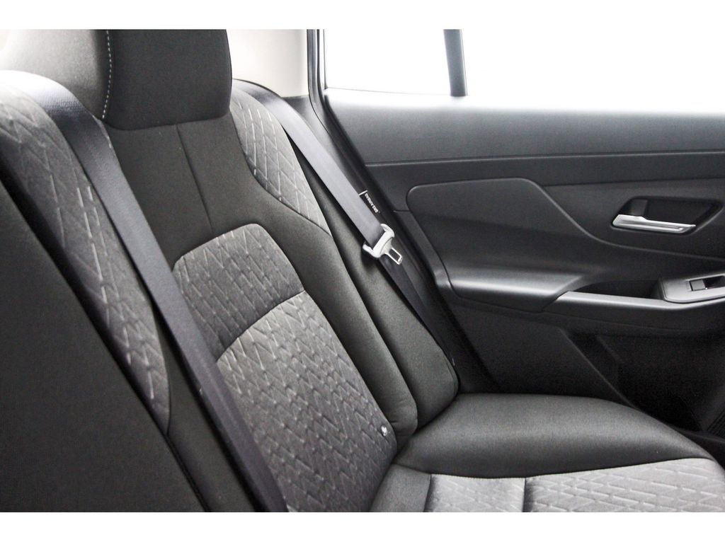 2026 Nissan Sentra SV - 9