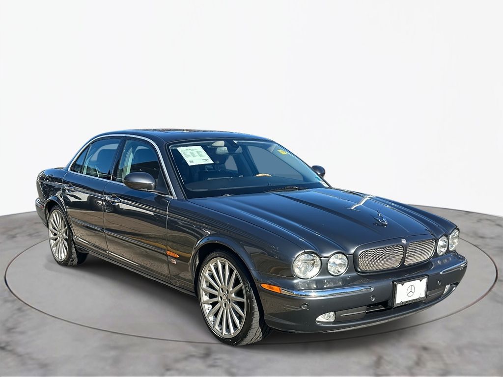 Thumbnail: 2005 Jaguar XJ - 7
