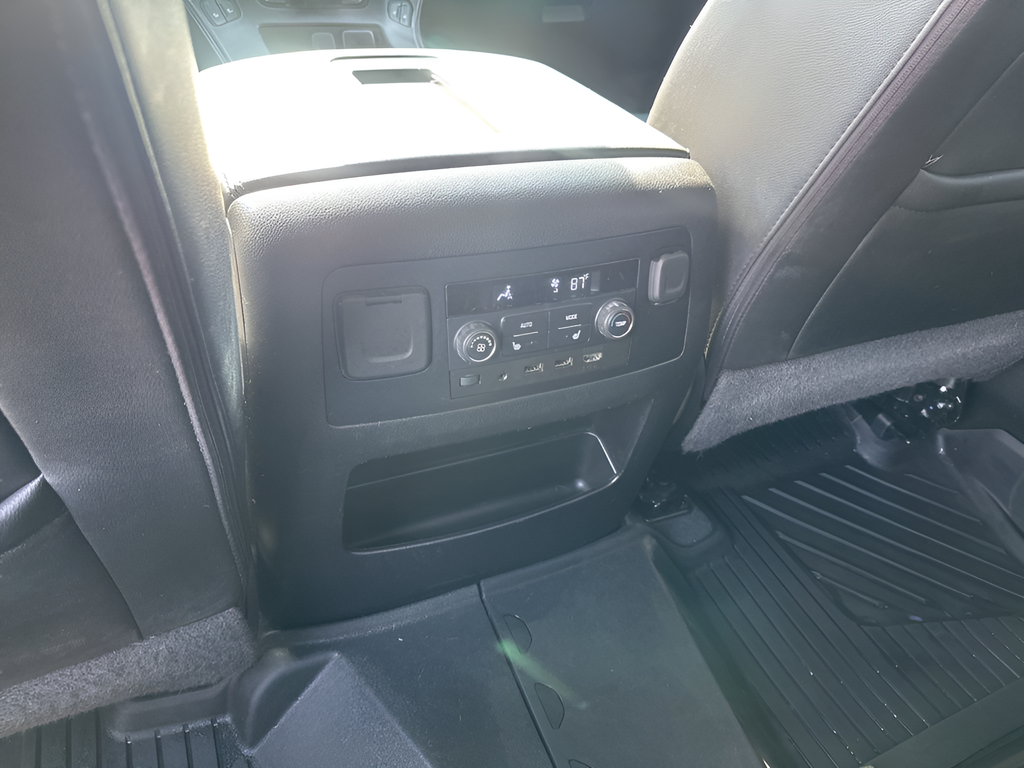 Used Car 2019 Chevrolet Tahoe  Lt For Sale Under $30,000 In Austin, Texas