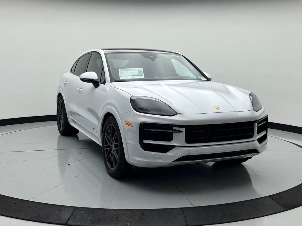 Thumbnail: 2025 Porsche  - 8