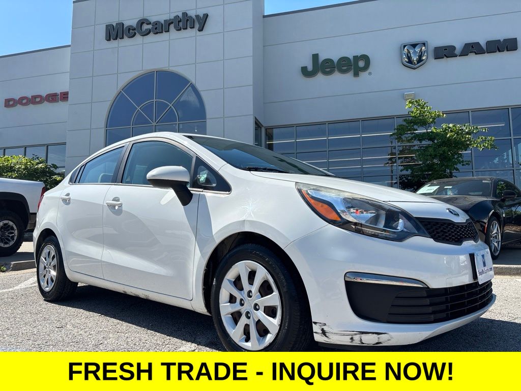 Clear White 2016 Kia Rio LX Sedan Front-Wheel Drive 6-Speed Automatic