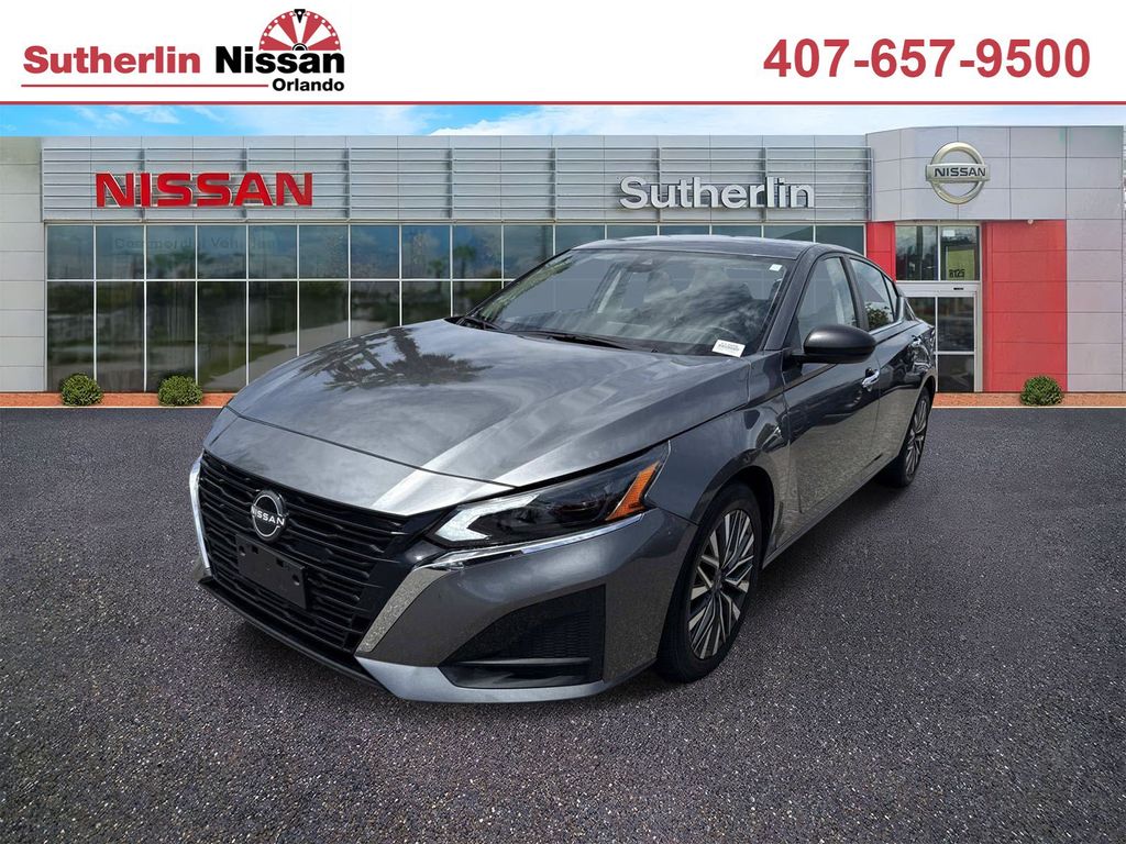 Gray (Gun Metallic) 2024 Nissan Altima Sedan Front-Wheel Drive Continuously Variable Transmission