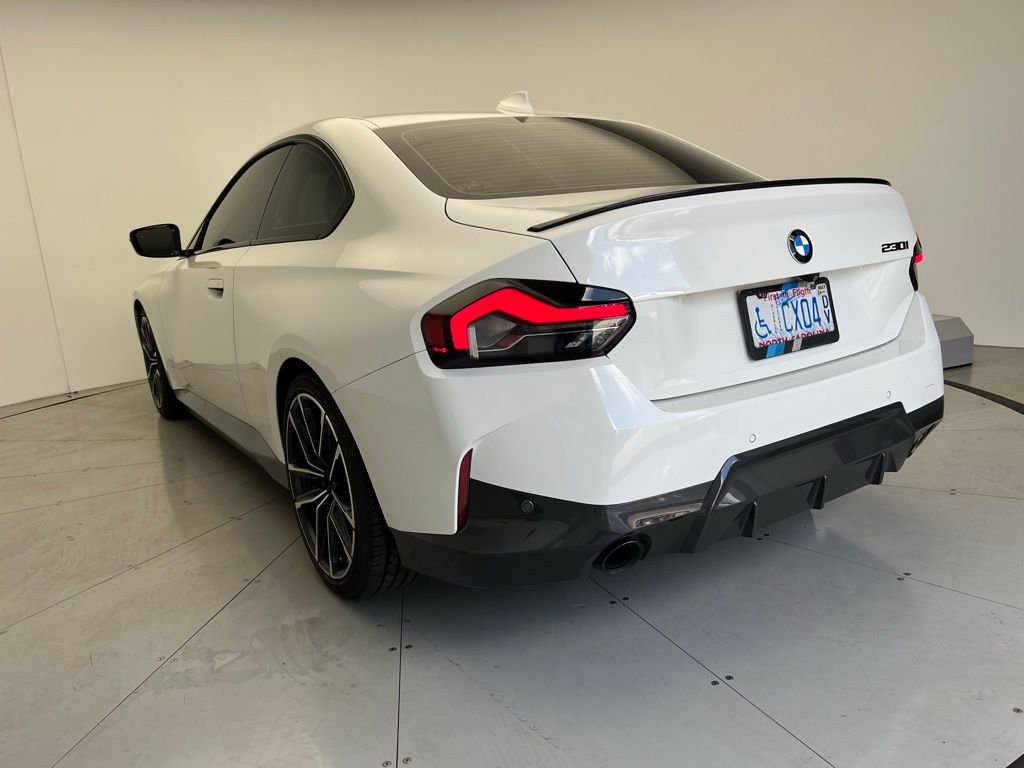 2022 BMW 2 Series 230i 4