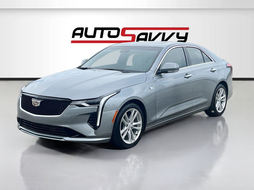Used 2025 Silver Cadillac Luxury image 3