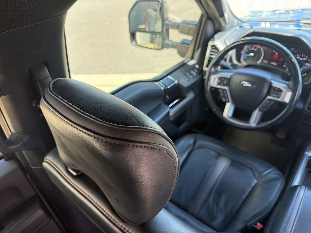 2022 Ford F-250 Super Duty Platinum