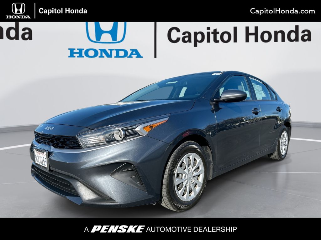 Thumbnail: 2023 Kia Forte - 1