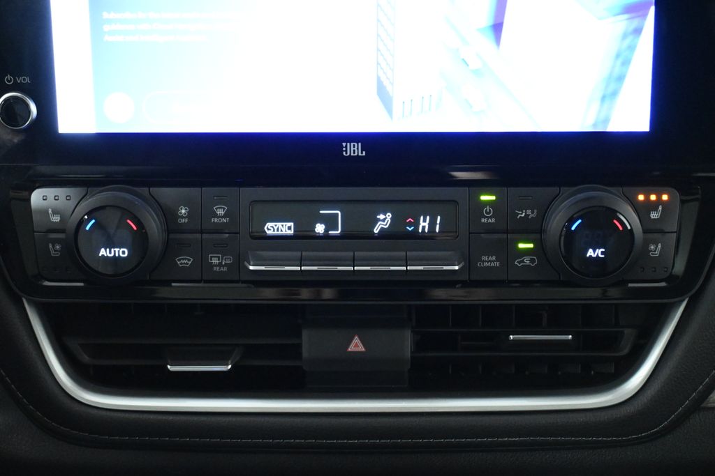 Thumbnail: 2024 Toyota Grand Highlander - 22