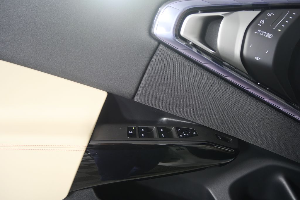 Thumbnail: 2026 BMW X3 - 8