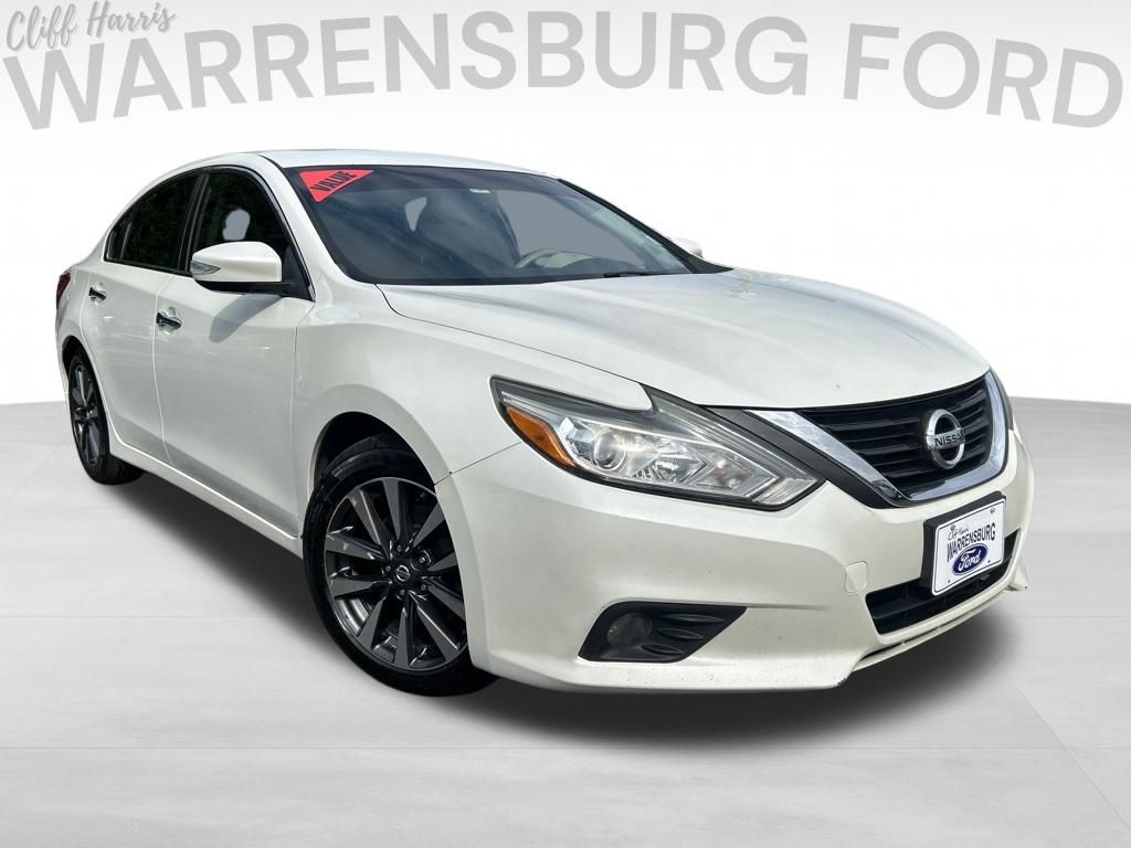Pearl White 2016 Nissan Altima Sedan Front-Wheel Drive Continuously Variable Transmission