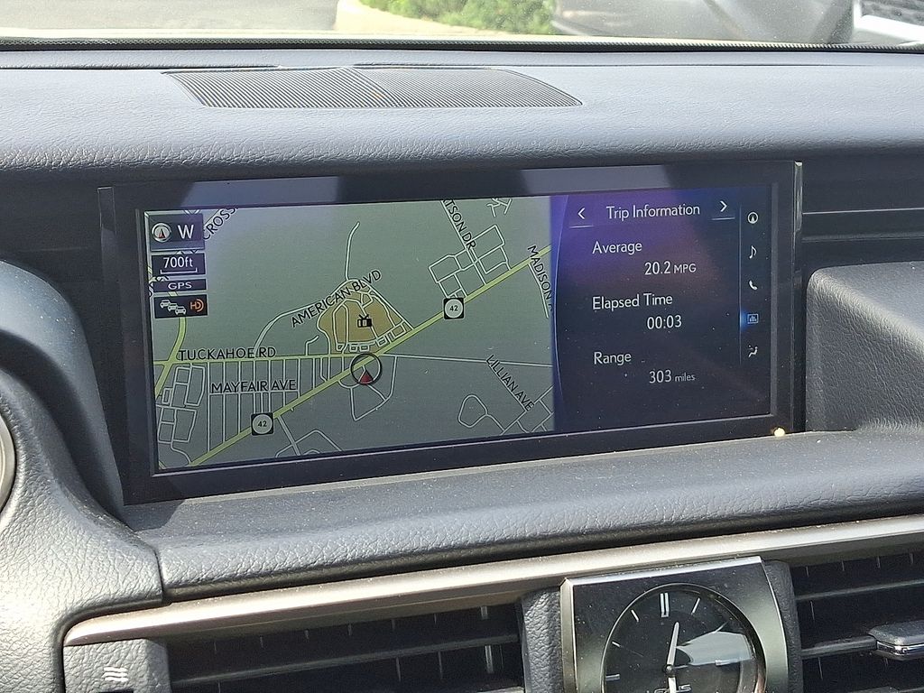 2018 Lexus IS 350 17