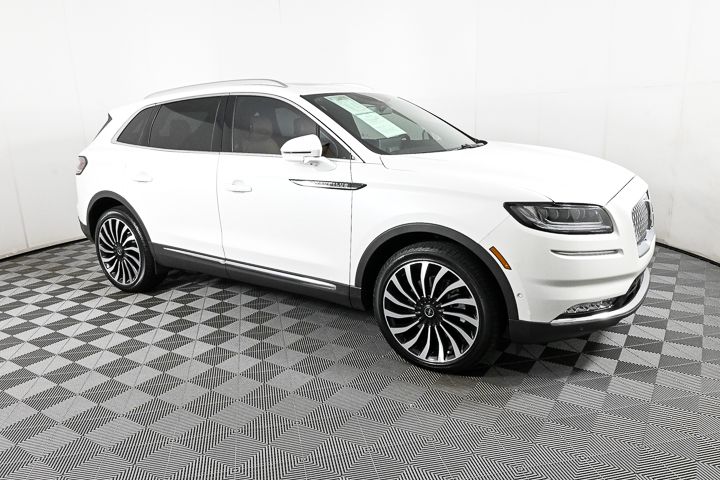 2023 Lincoln Nautilus Black Label 2