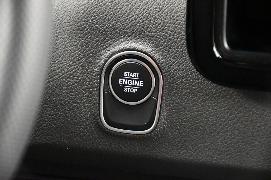 Thumbnail: 2026 Mercedes-Benz Sprinter - 18