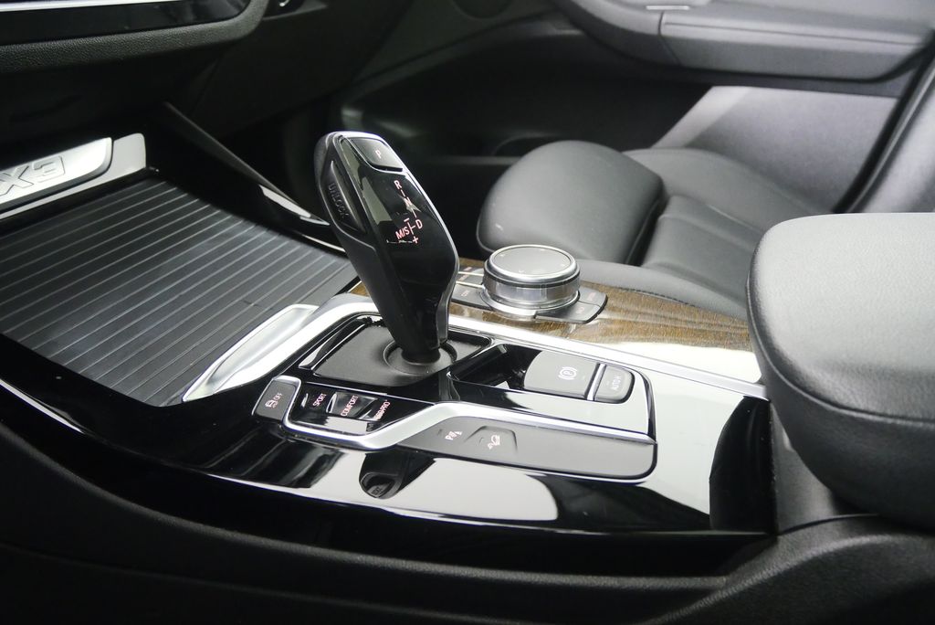 Thumbnail: 2019 BMW X3 - 23