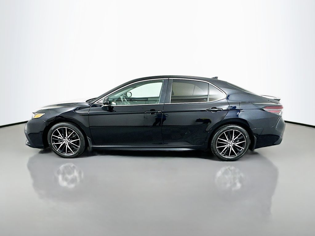 Thumbnail: 2023 Toyota Camry - 8
