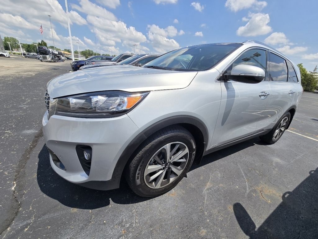 Used 2019 Silver Kia EX image 3