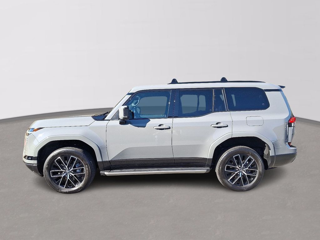 Thumbnail: 2024 Lexus GX - 7