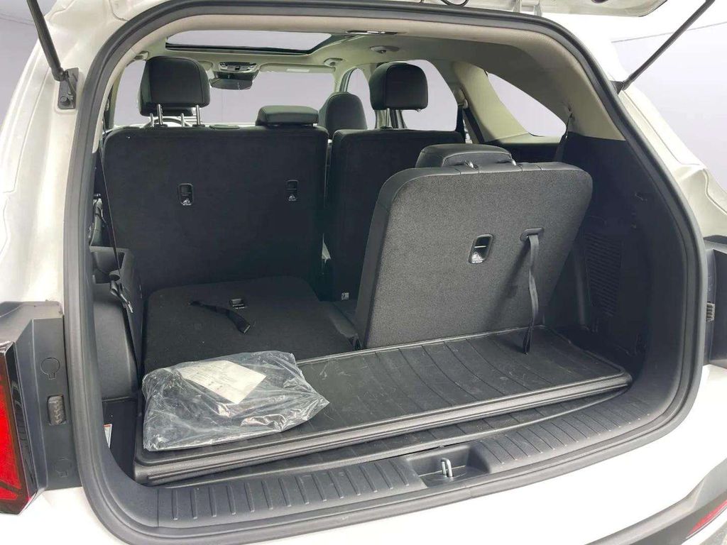 Certified Used 2025 Glacial White Pearl Kia S image 22