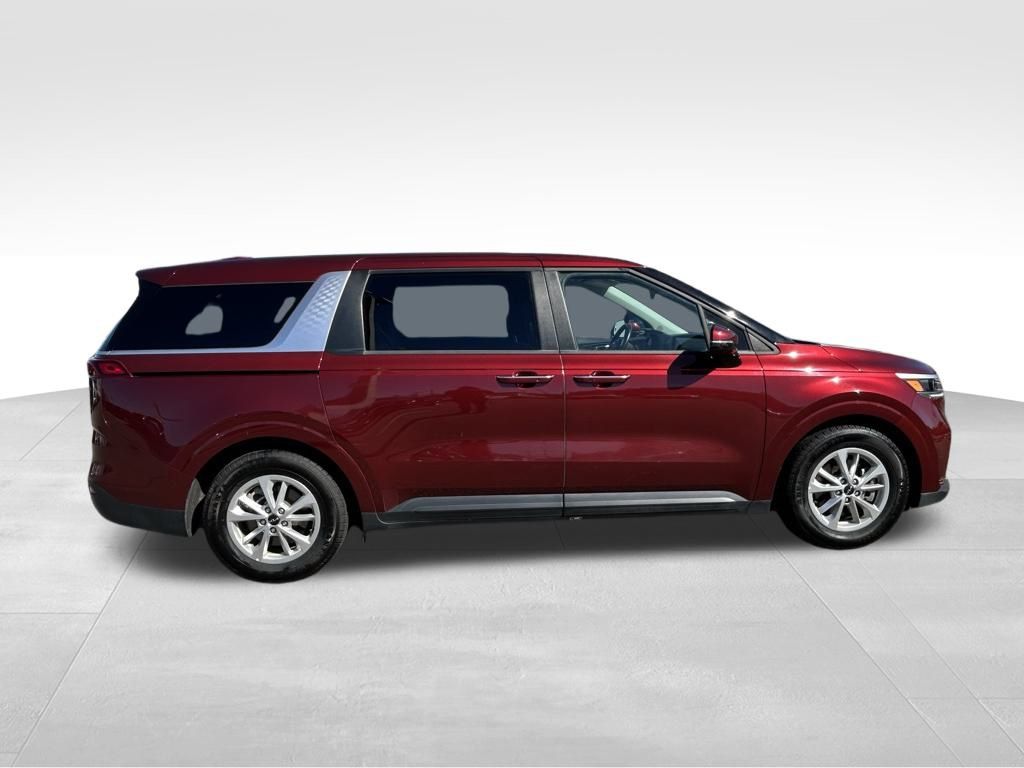 Used 2024 Red Kia LX image 8