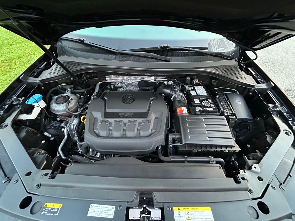 Thumbnail: 2020 Volkswagen Tiguan - 11