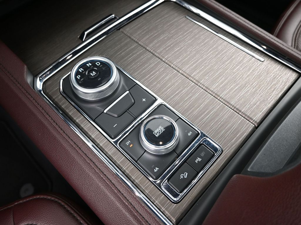 2024 Ford Expedition Limited MAX