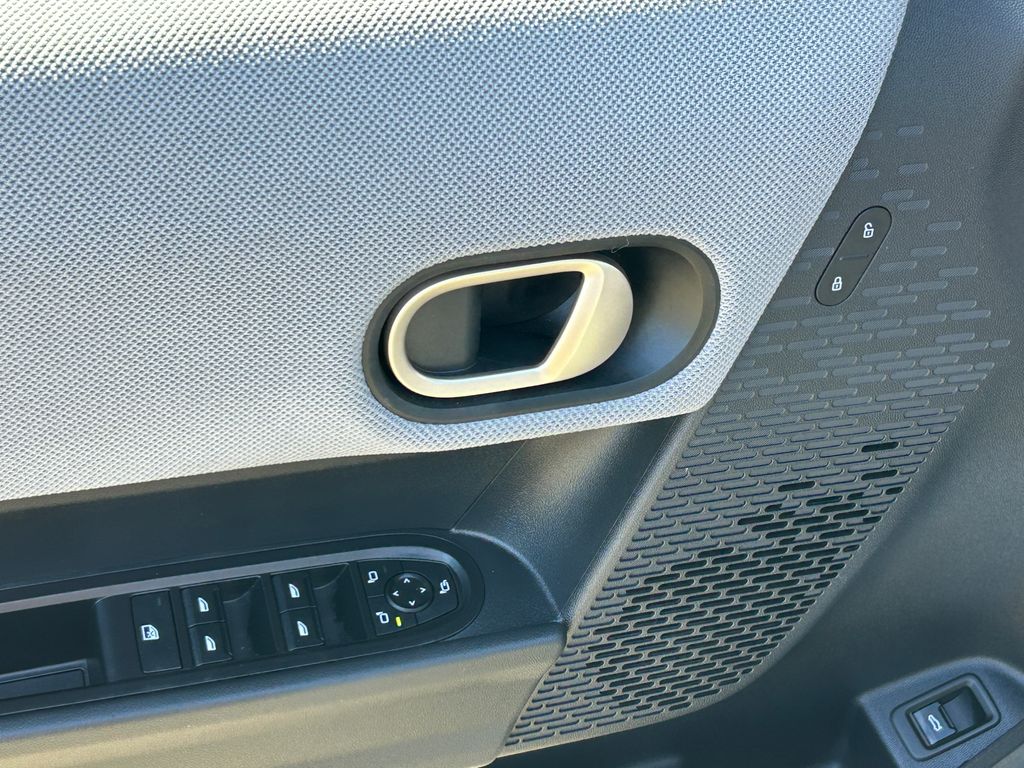 Thumbnail: 2025 MINI Cooper - 12