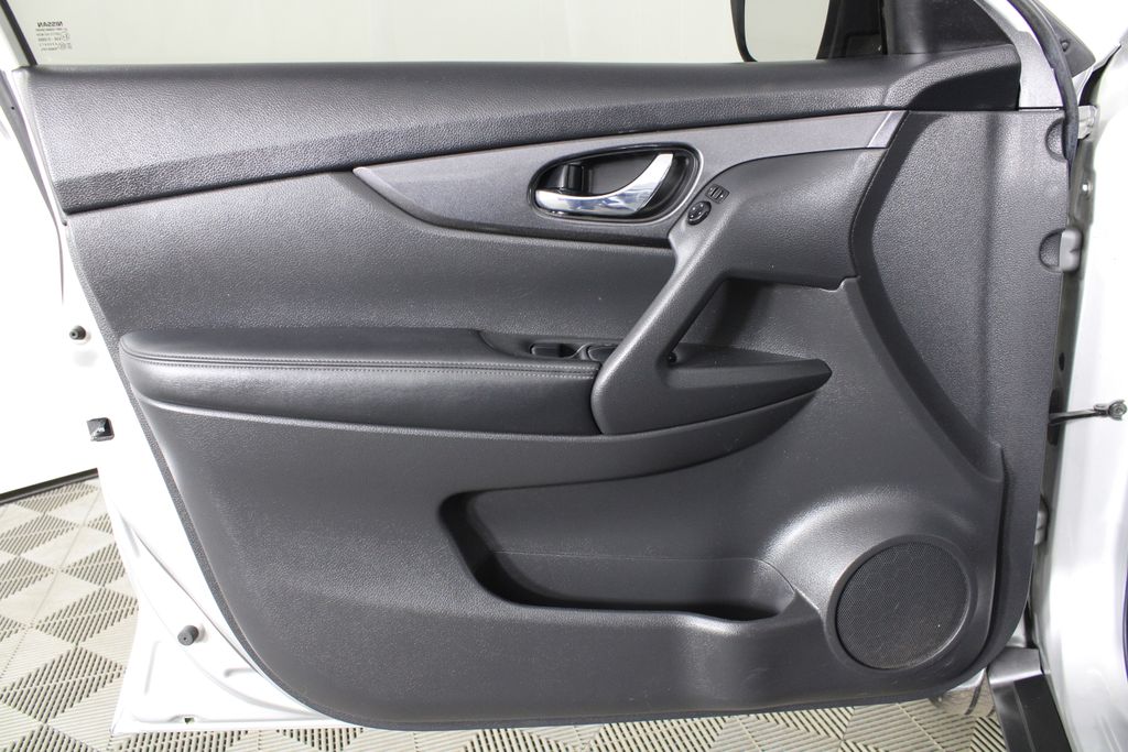 Used 2019 Nissan Rogue for sale in 