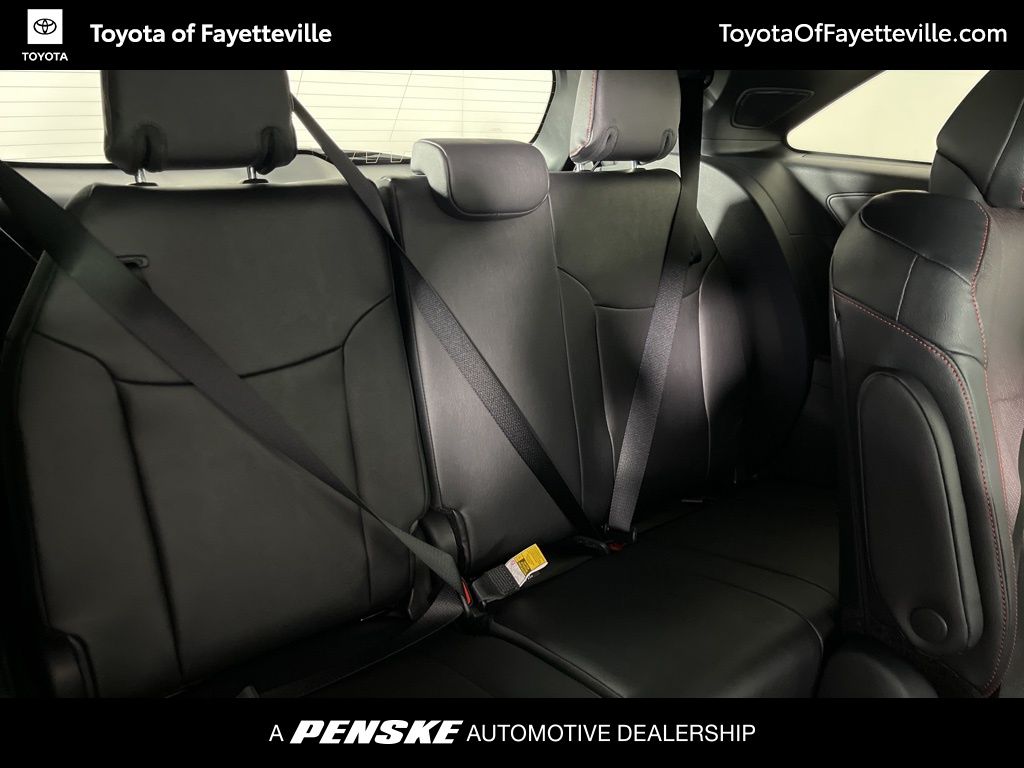 Thumbnail: 2025 Toyota Sienna - 13