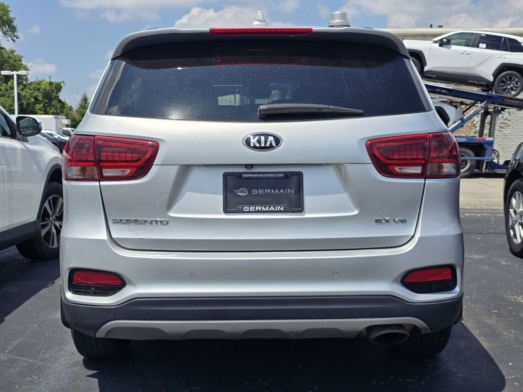 Used 2019 Silver Kia EX image 5