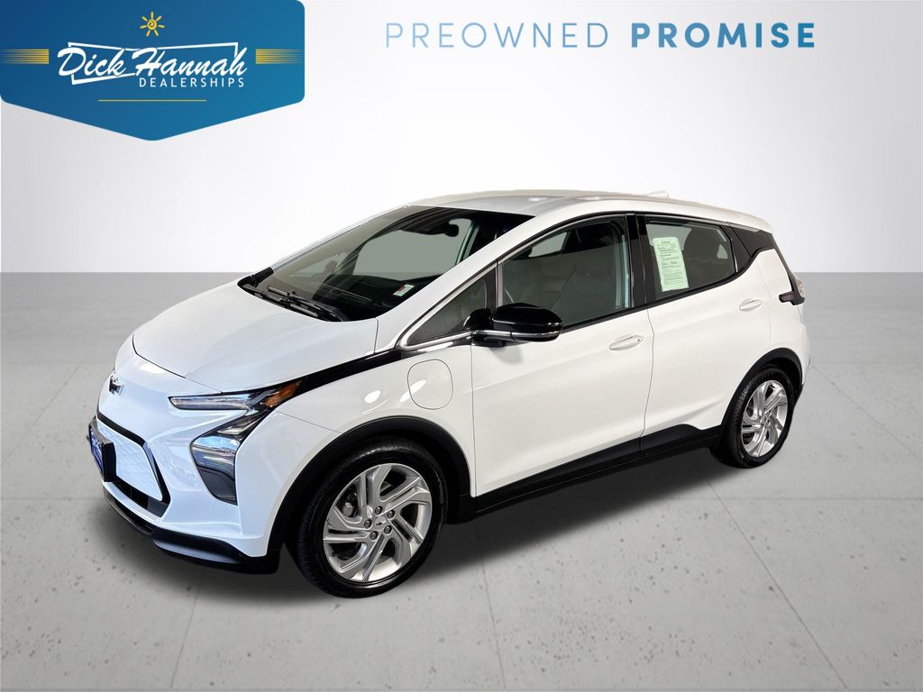 Summit White 2023 Chevrolet Bolt EV 1LT FWD Hatchback Front-Wheel Drive 1-Speed Automatic
