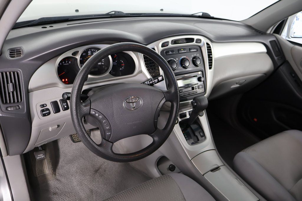 Thumbnail: 2005 Toyota Highlander - 5