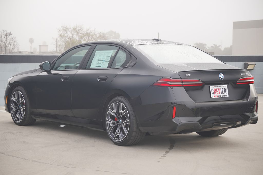 Thumbnail: 2026 BMW i5 - 7