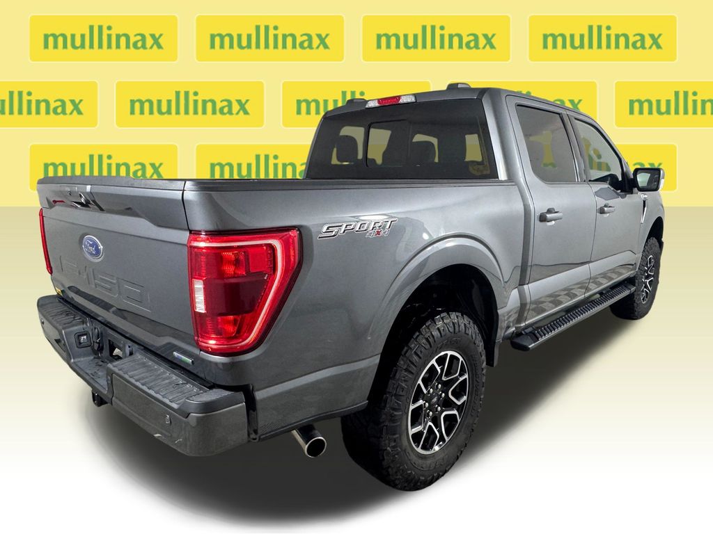 Certified Used 2022 Gray Ford XLT image 4