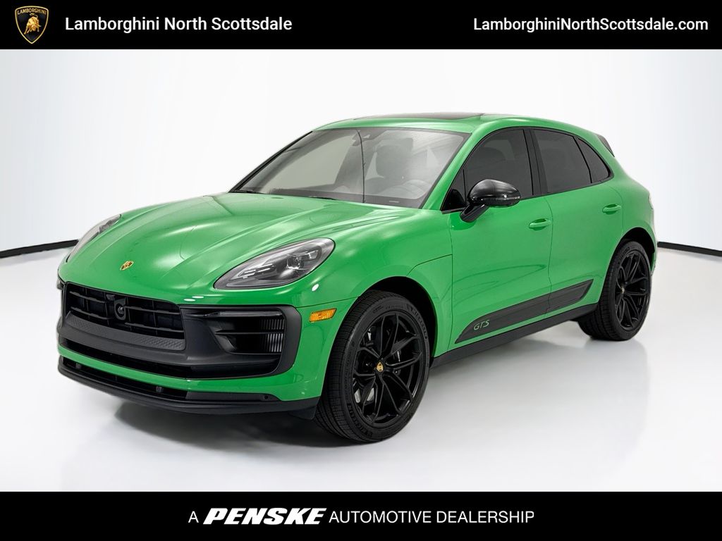 Thumbnail: 2024 Porsche Macan - 1