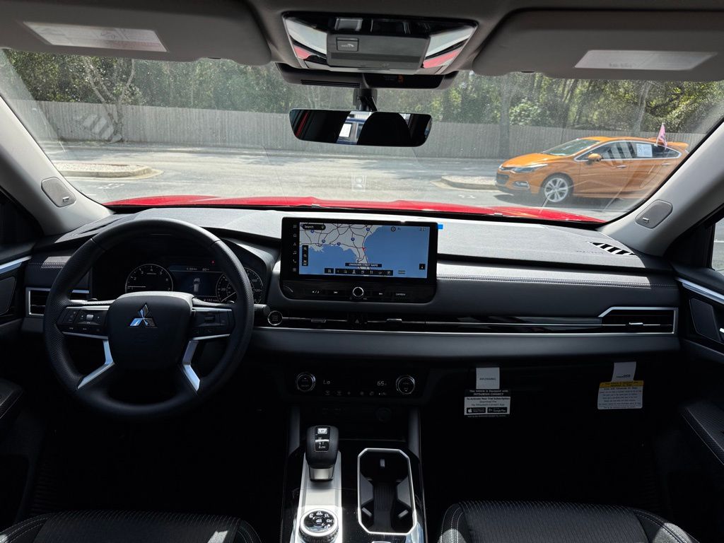 New 2025 Mitsubishi Outlander SUV
