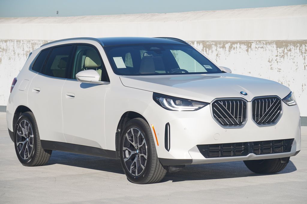 Thumbnail: 2026 BMW X3 - 3