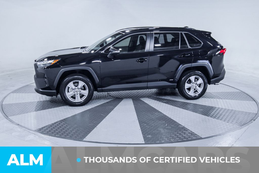 Used 2025 Black Toyota XLE image 4