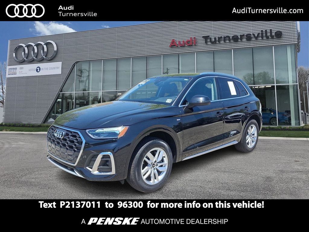 Thumbnail: 2023 Audi Q5 - 1